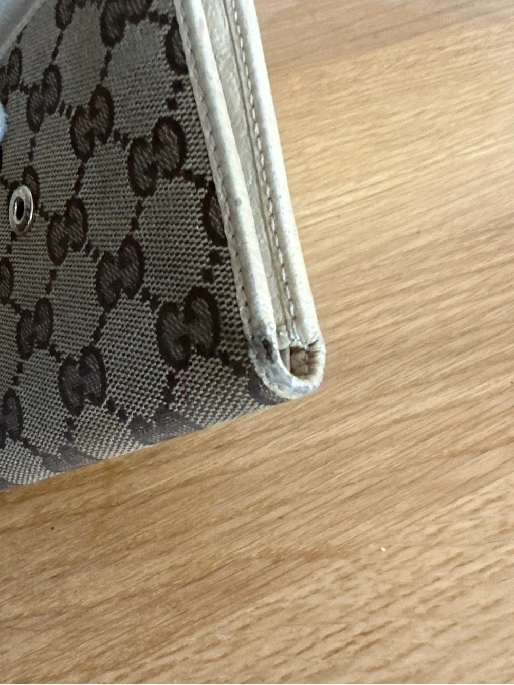 Gucci authentic gg
